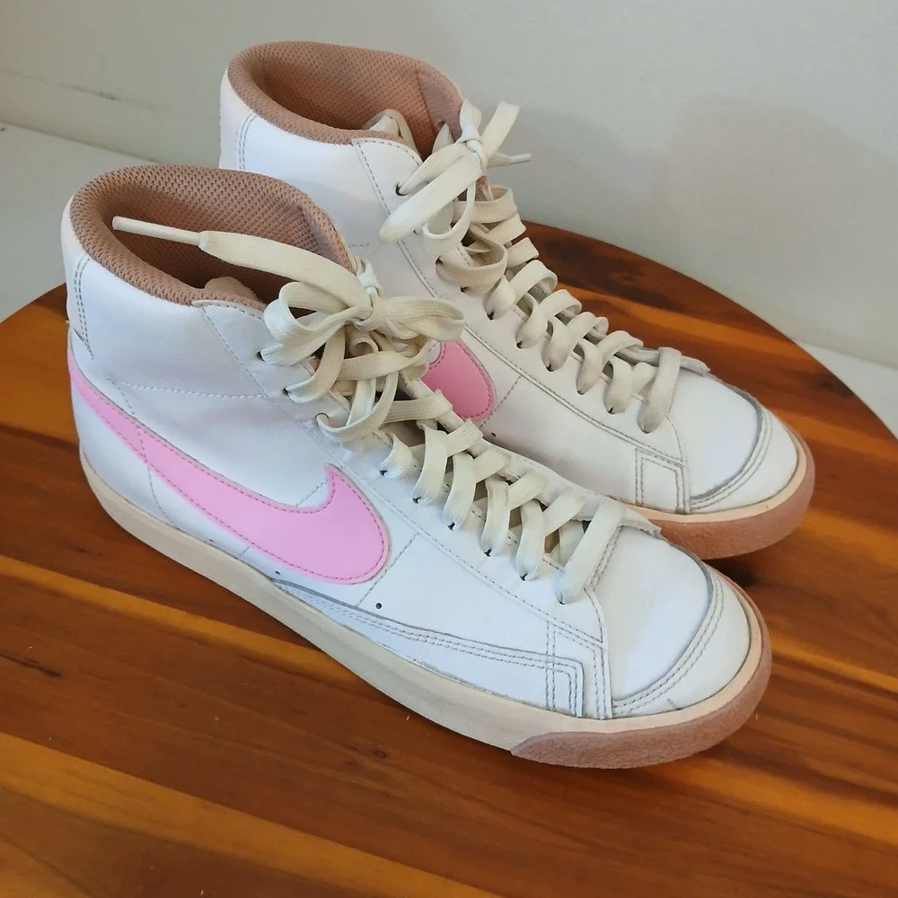 Nike Blazer Mid 77 Kids 6.5Y White Pink Casual Shoes Sneakers DZ2900-100